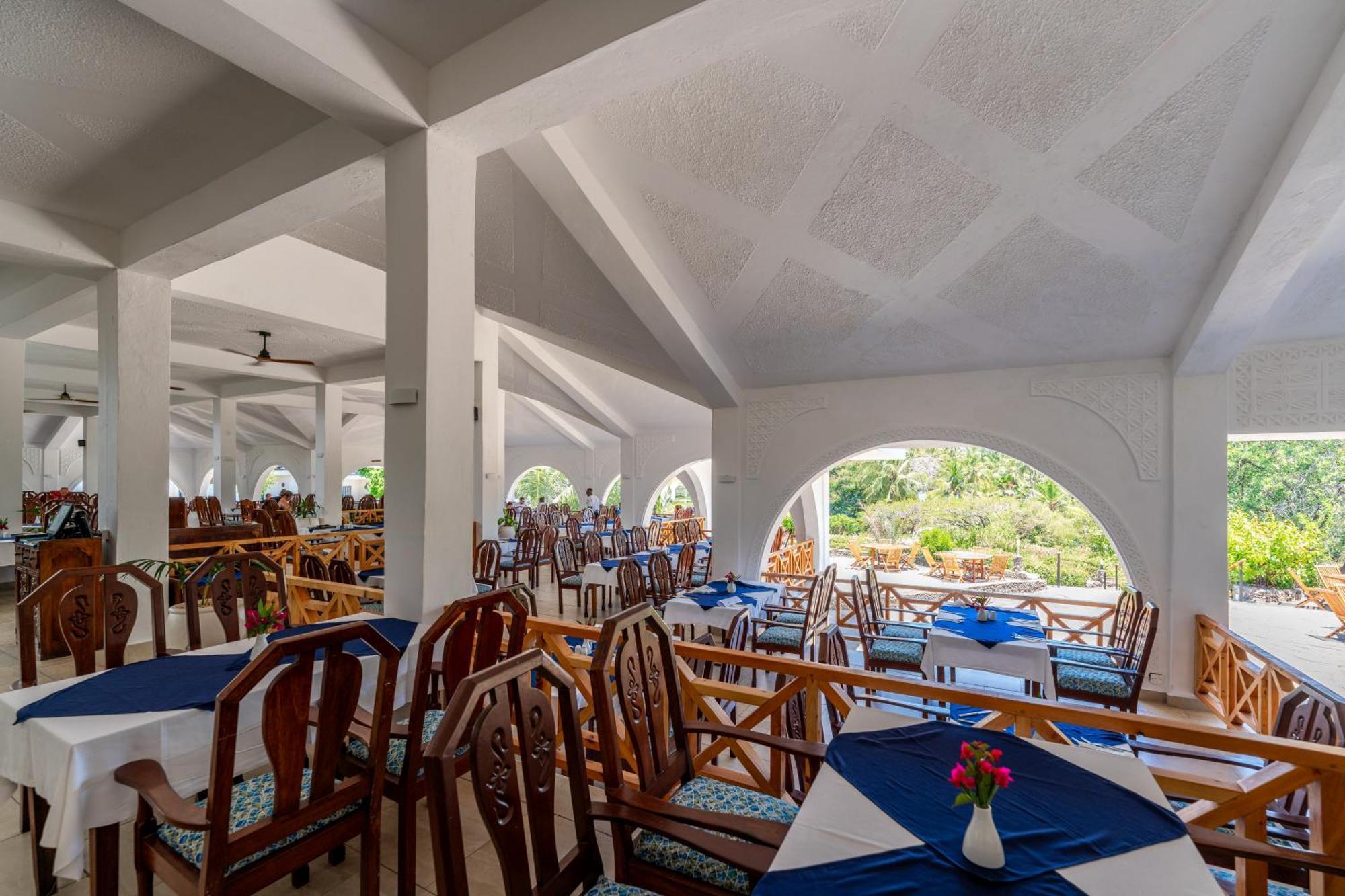 Diani Sea Resort Diani Beach Εξωτερικό φωτογραφία